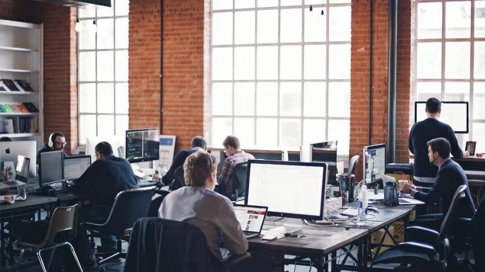 Как выбрать веб-студию в Омутнинске по кейсам